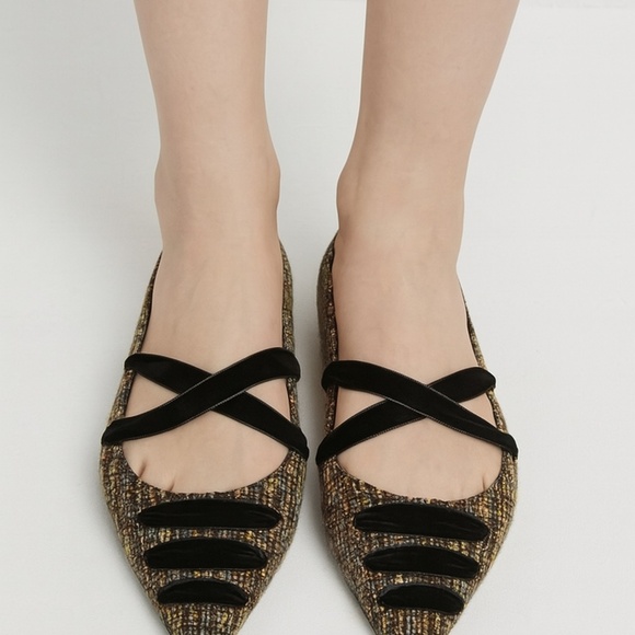 🆕🏷️ Camel/Black New Tweed St. Clair Wrap Ballet Flats Made in Spain - Picture 1 of 12